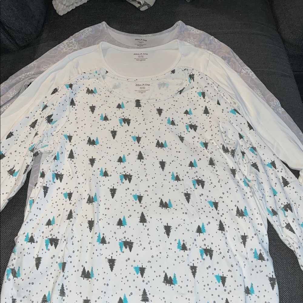 White Stag Top 3 Piece Bundle XL, XXL